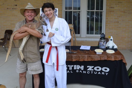  Safari Greg and Commander Ben want you to hop over to the Austin Zoo